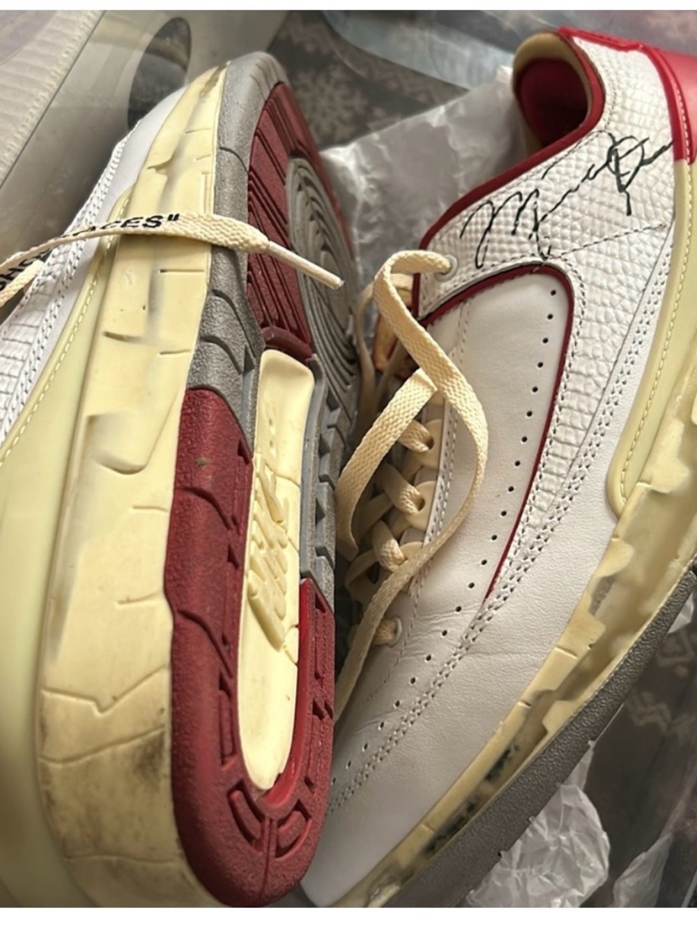 Men's Leather Retro Trainer in White and Red